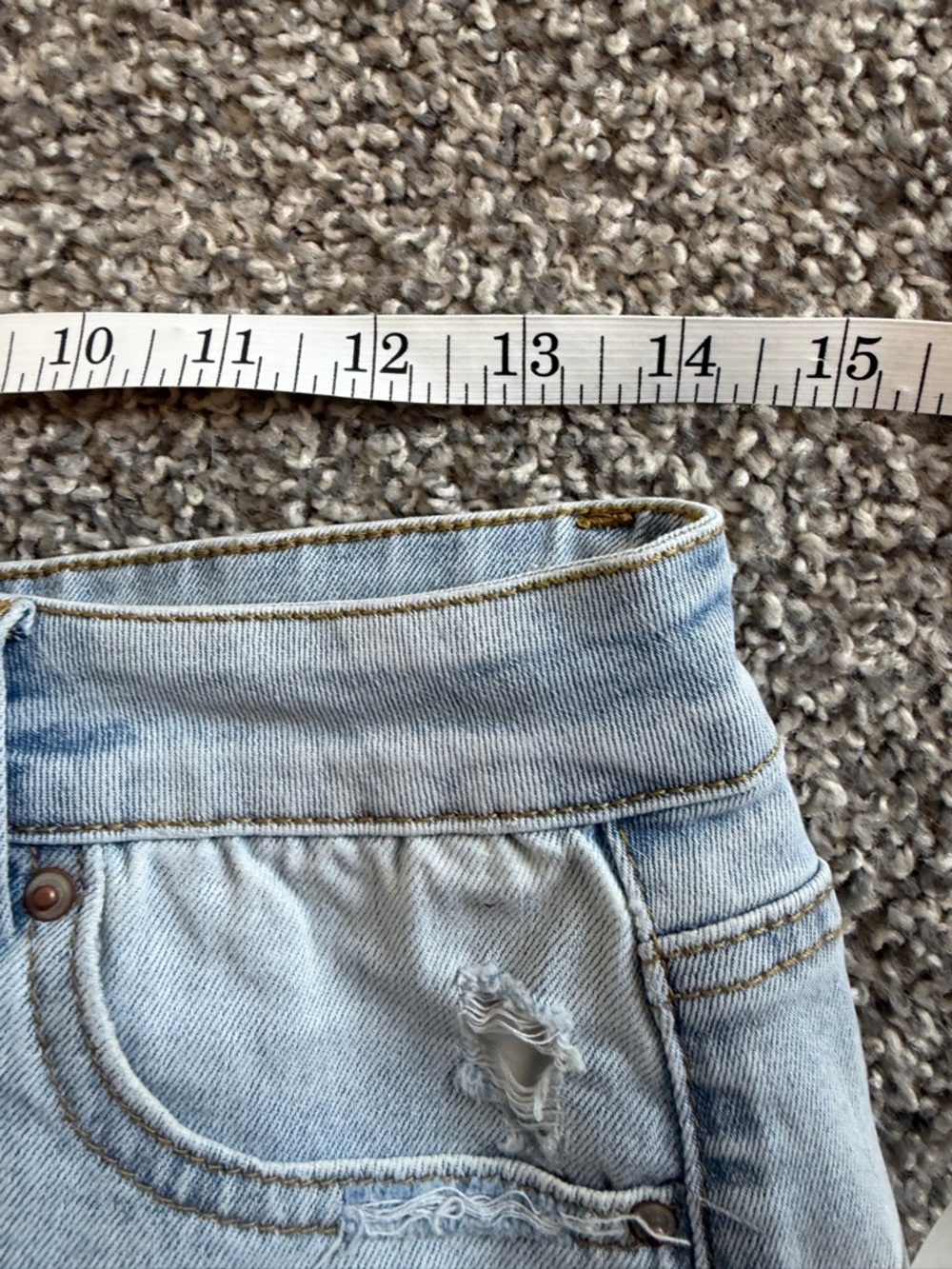 DGRPI Light Wash Distressed Denim Shorts - Picture 10 of 16